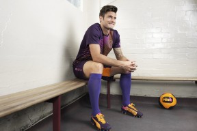 乔·莫伊：凭借强大的体力和防守能力，成为全黑队的核心前锋，乔乔莫伊斯